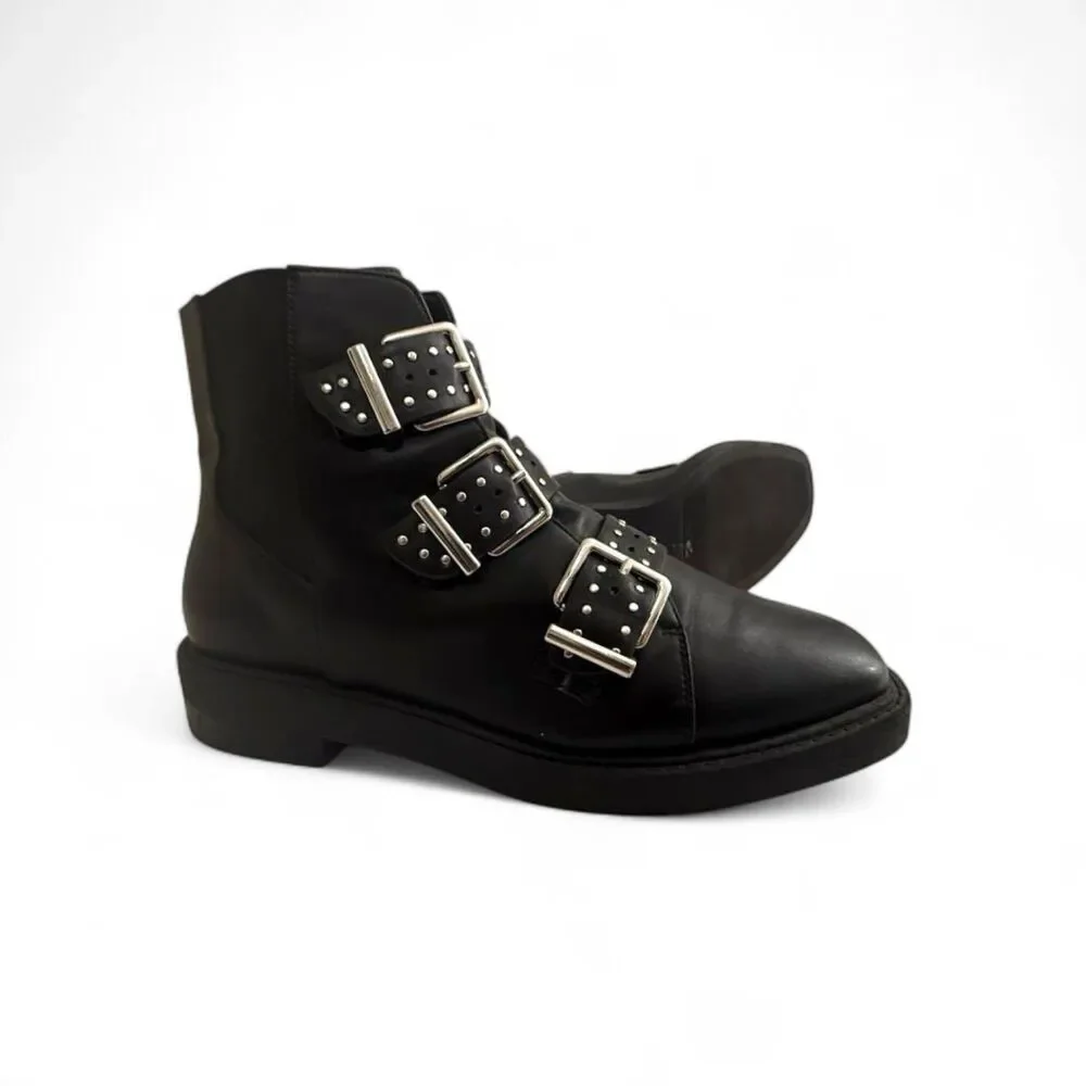 URBAN OUTFITTERS Zoe Studded triple black strappy boots, EUC! Size 9